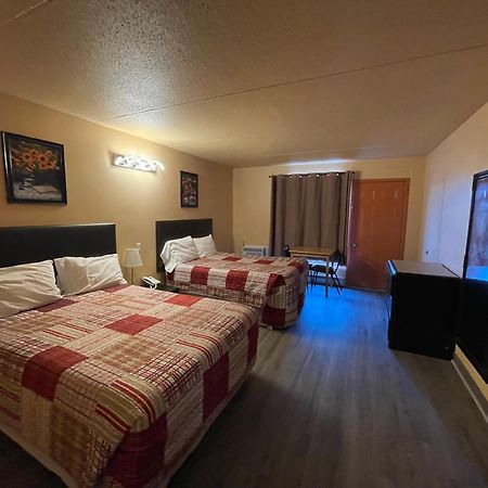 Motel St-Eustache Сент-Эсташ Экстерьер фото