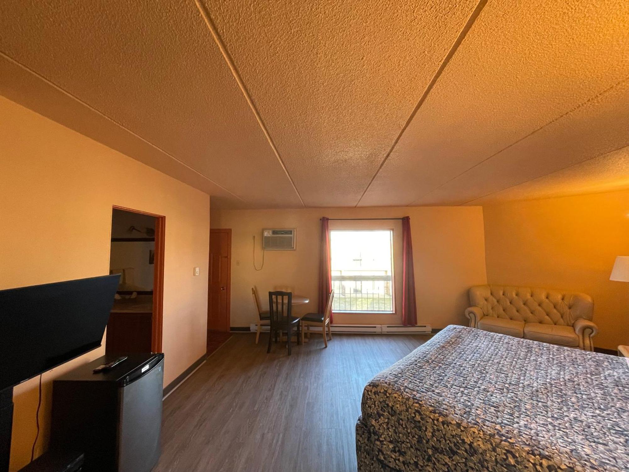 Motel St-Eustache Сент-Эсташ Экстерьер фото