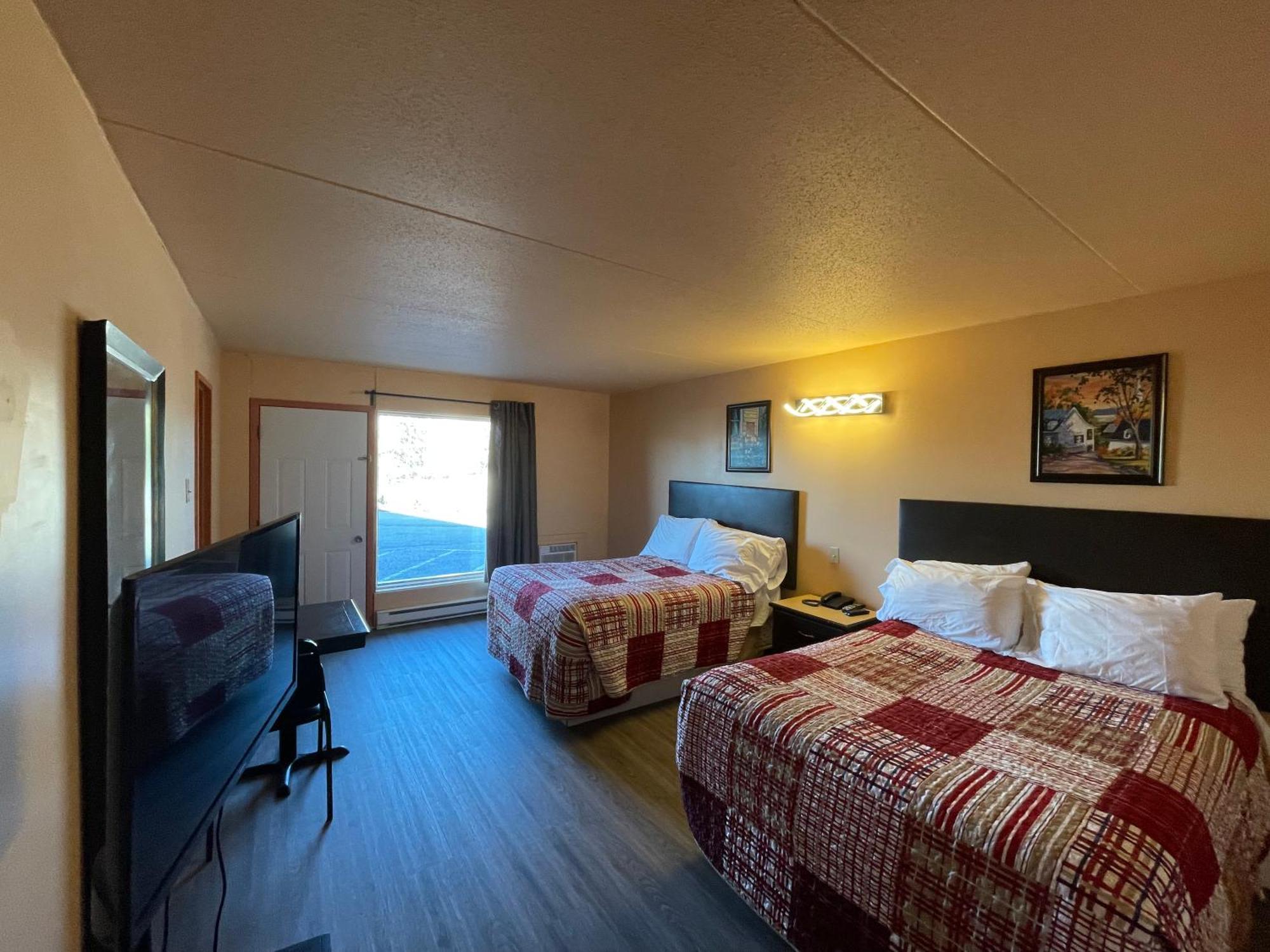 Motel St-Eustache Сент-Эсташ Экстерьер фото